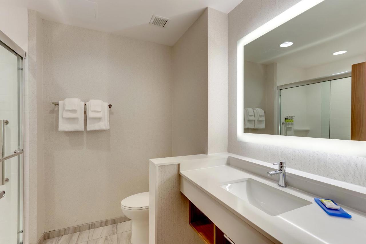 Holiday Inn Express - Wilmington - Porters Neck By Ihg エクステリア 写真