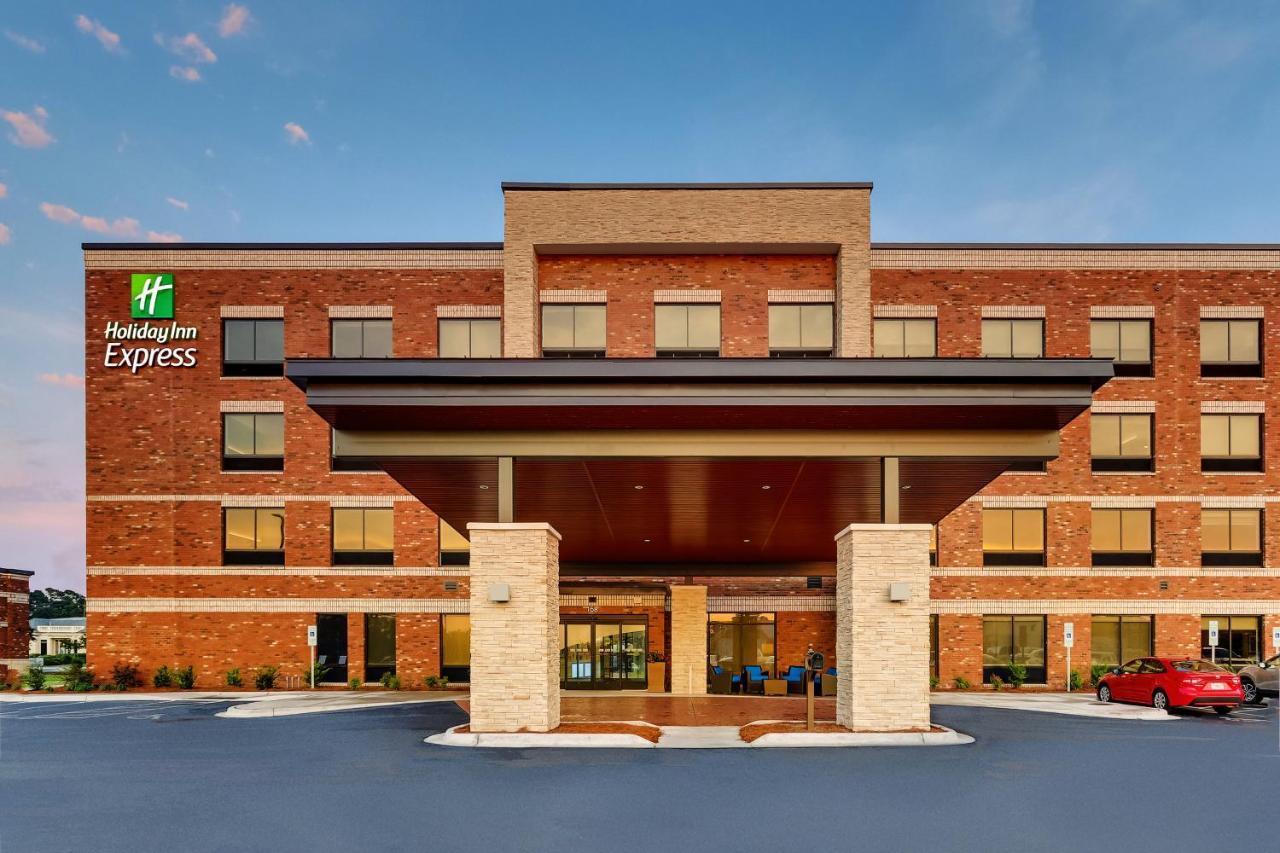Holiday Inn Express - Wilmington - Porters Neck By Ihg エクステリア 写真